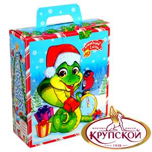 Сладкий новогодний подарок в картонной упаковке весом 650 грамм  в Донецке